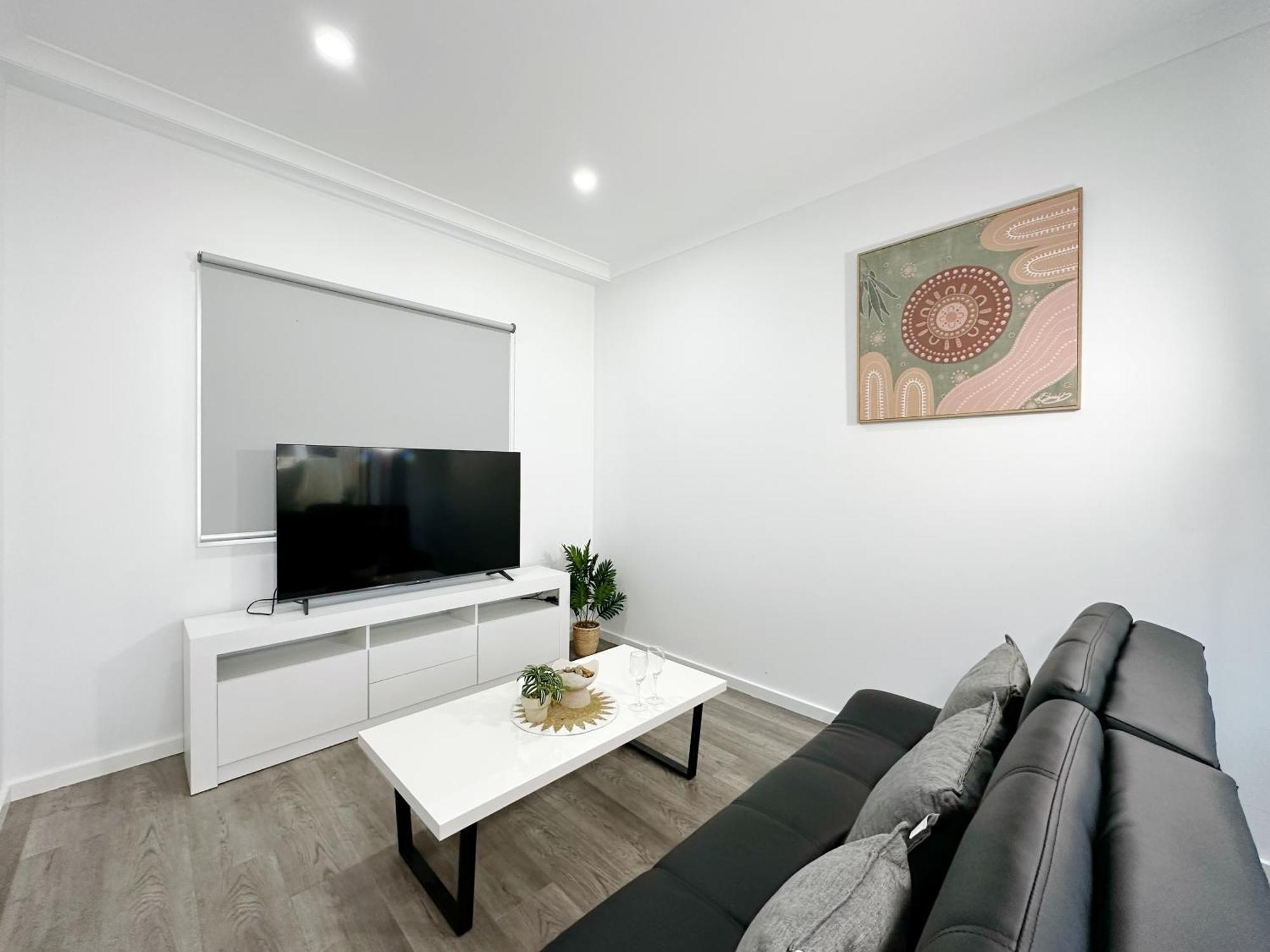 Villa Quiet Cozy Townhouse 6 Mins To Airport And Shoping Mail Melbourne Esterno foto